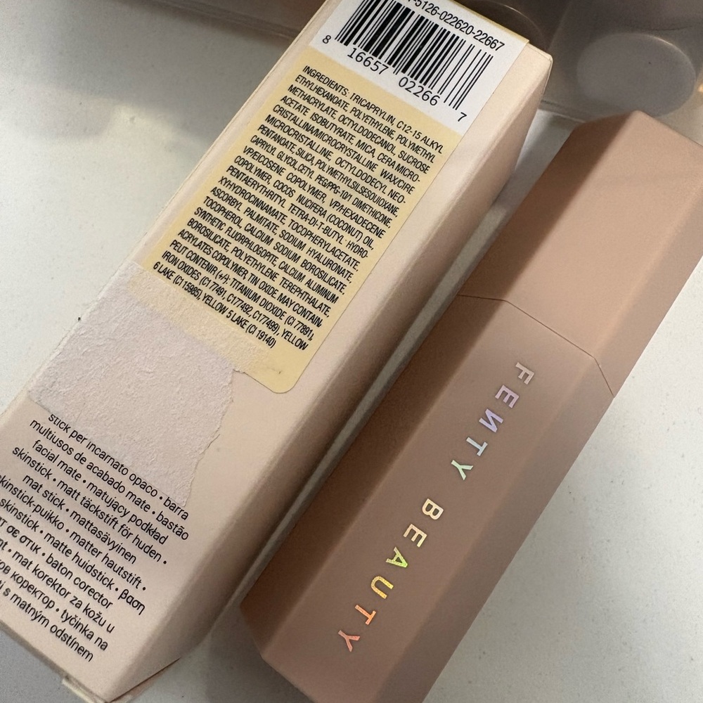 Fenty Beauty Match Stix Matte Skinstick - Tan - Picture 4 of 8